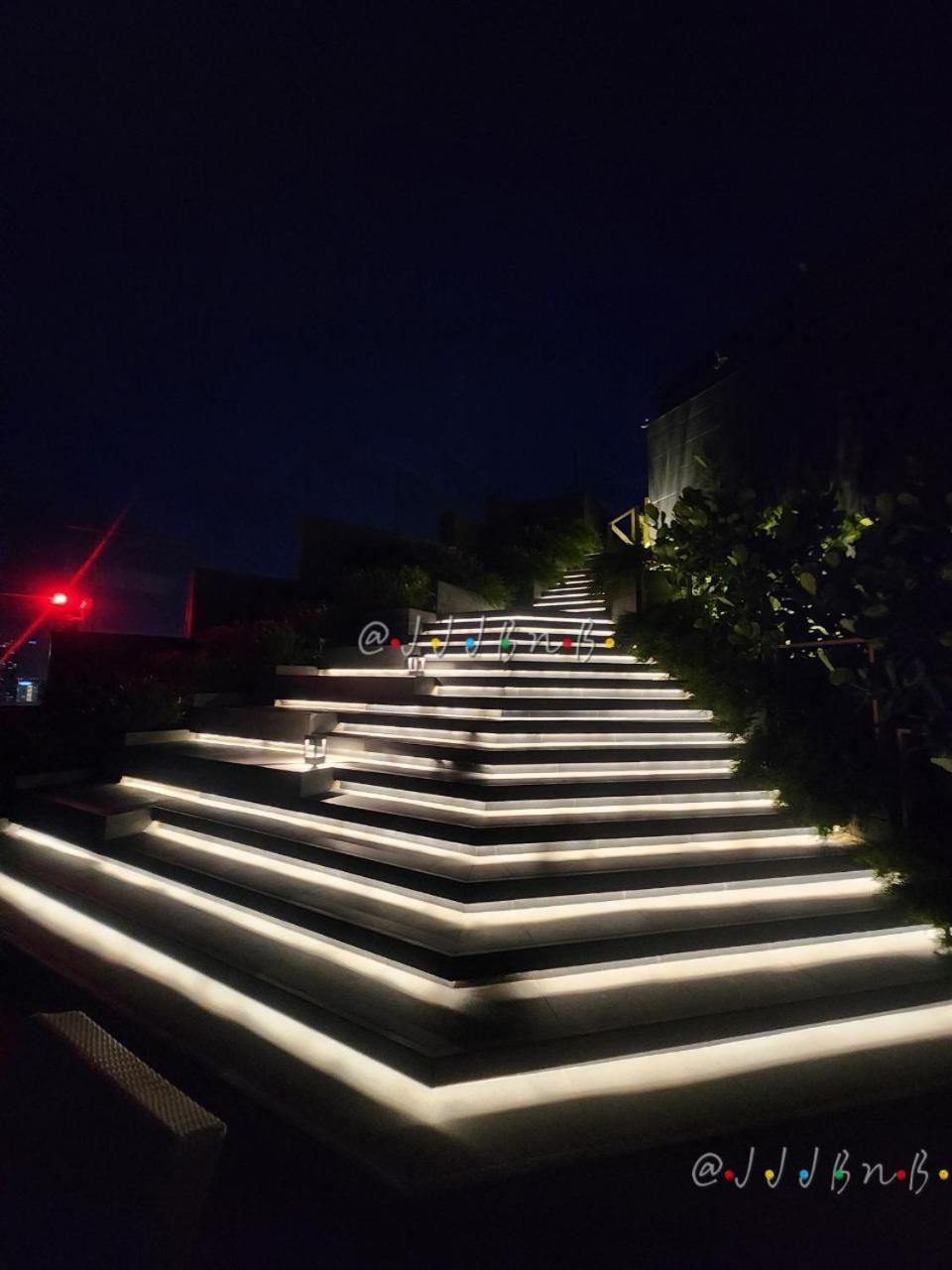 Edge Central Pattaya By Jjj Exterior photo